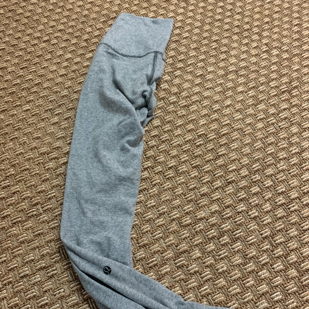 lululemon leggings!